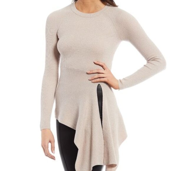 ANTONIO MELANI Tops - Antonio Melani Monica Metallic Knit Asymmetrical Hem Sz S